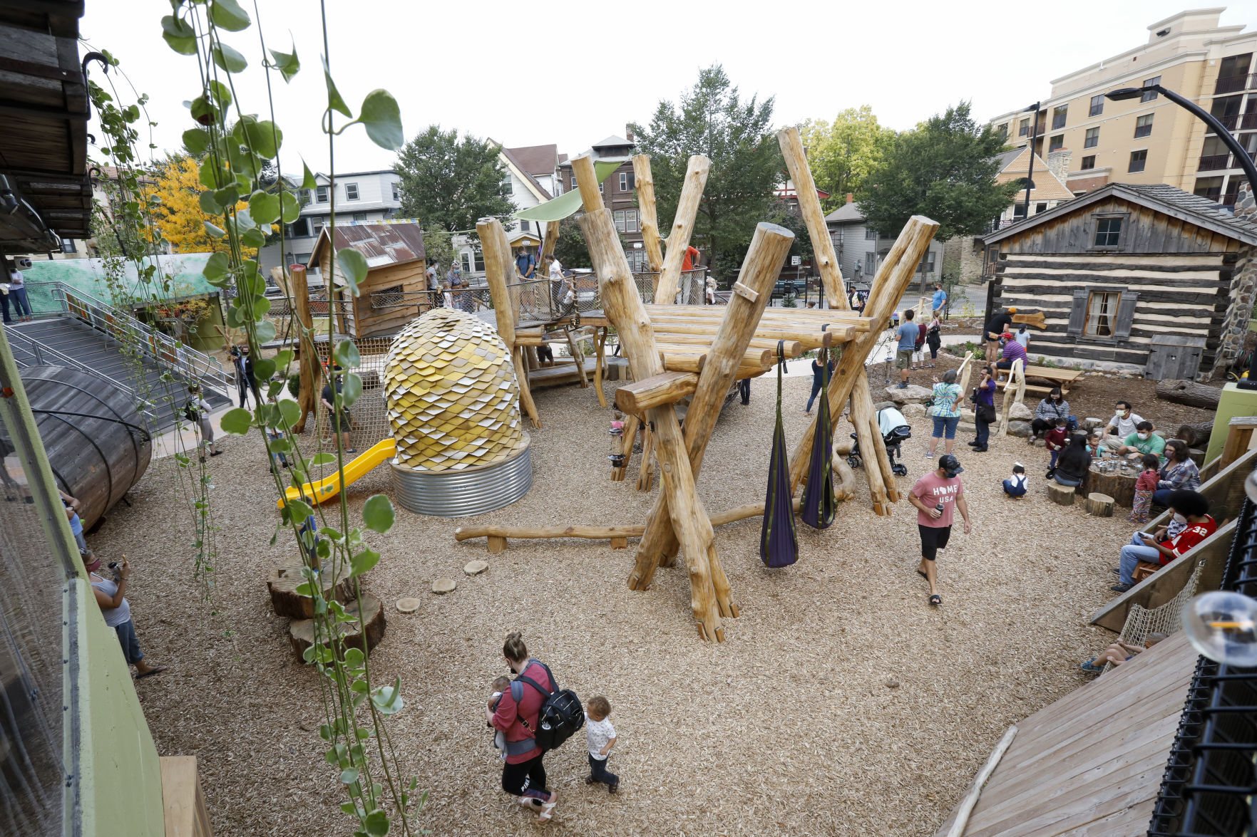 Wonderground Opening 100221 01-10022021211521